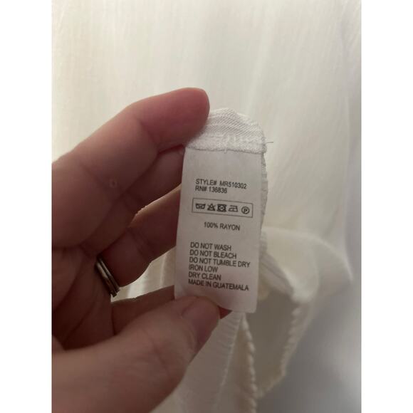 Sage The Label Lagoon White Layered Pom Pom Trim Flowy Romper Size Small - Picture 6 of 9